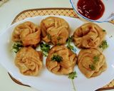 A picture of step 4 of Vegetables Momos.