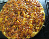 Foto del paso 4 de la receta: Prepizza con queso azul y olivas negras mallorquinas