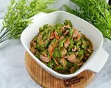 Foto langkah ke 5 dari resep Tumis Pare Tuna.