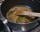 A picture of step 8 of Yakhni Pulao.