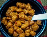 A picture of step 9 of Schzewan Soya Chunks.
