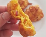 A picture of step 5 of Onion Fritters.