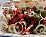 Une image de l'étape 11 de Courgettes et poivrons bicolores marinés grillés à la plancha.