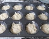 Foto del paso 3 de la receta: Muffins de banana rellenos de dulce de leche