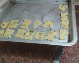 A picture of step 6 of Cheese masala biscuits.