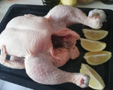 Foto del paso 1 de la receta: Pollo asado de mamá 🐔