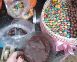 Foto del paso 3 de la receta: Torta de cumpleaños antigravedad