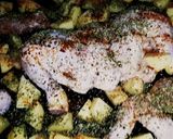 Foto del paso 1 de la receta: Patas y muslo + alitas  con papas