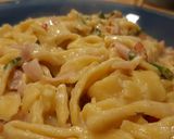 Foto del paso 3 de la receta: Tallarines de calabaza con queso crema, verdeo y jamón cocido