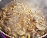 A picture of step 3 of Cheeseburger Macaroni Skillet.