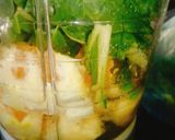 Foto del paso 1 de la receta: Detox de naranja, 🍌 y acelga!!
