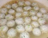 Foto langkah ke 3 dari resep Bakso ayam brokoli ala mirza.