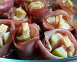 Sült füge baconbundában, sajttal töltve recept fázis 4 fotója