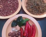 Foto langkah ke 2 dari resep Sambal Kering Kacang Teri.
