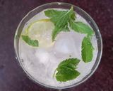 A picture of step 5 of Sprite Mojito.
