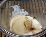 A picture of step 4 of Biscuit Milk shakes 3 types.