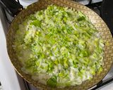 A picture of step 8 of Tarta de Puerro/ Leek Quiche.