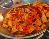 A picture of step 4 of Seyal Phulka /Chapati./Seyal Mani.