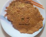 बेसन थालीपीठ (Besan Thalipeeth Recipe In Marathi) रेसिपी स्टेप 3 फोटो 
