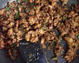 Foto langkah ke 6 dari resep Tumis Daging Ayam Untuk Isian Roti.