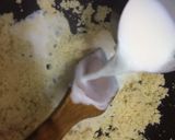 A picture of step 2 of Sooji sheera / rava kesari.