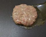 Foto langkah ke 2 dari resep Burger homemade.