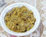 A picture of step 4 of Cabbage Gosht.