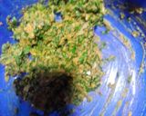 A picture of step 3 of Palak pakora.