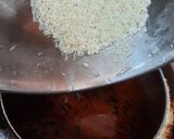 A picture of step 7 of Onion pulao😋.