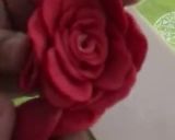 A picture of step 5 of Two-style fondant rose.