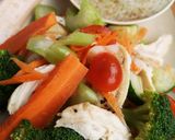 Gambar langkah 3 resipi Salad Ayam.