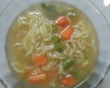 ম্যাগি স্যুপ উইথ ভেজিটেবলস (maggi soup vegetables recipe in Bengali) রেসিপির ধাপ 3 ছবি