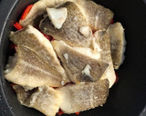 Foto del paso 4 de la receta: Bacalao en tomate