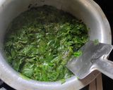 A picture of step 1 of Moringo leaves bhaji.