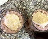 A picture of step 5 of Oreo milkshake.