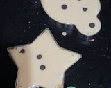 A picture of step 9 of Chocolate chips Pancake.