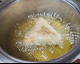A picture of step 5 of Crispy fritters onion samosa.