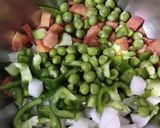 A picture of step 1 of Mix veg Pulao.