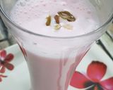 A picture of step 1 of Rose Lassi.