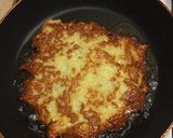 A picture of step 4 of Potatoes pancakes (zemiakové placky).