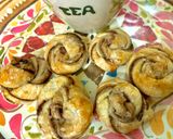 A picture of step 5 of Nutella twists.