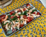 Une image de l'étape 10 de Crevettes sauvages marinées aneth citron tomates cerises.
