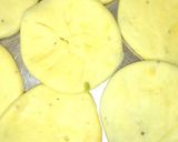 A picture of step 8 of Matar Ki Kachori.
