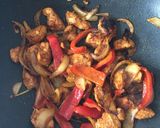A picture of step 3 of Spiced coconut chicken.