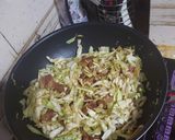 豬肉悶高麗菜的食譜步驟2照片