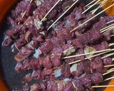 Foto langkah ke 5 dari resep Sate daging sapi.