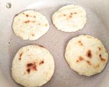 Foto del paso 4 de la receta: Arepas