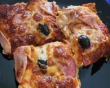 Pas rețetă Pizza de casă cu blat pufooos 6 fotografie