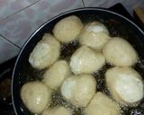 A picture of step 4 of Puff puff/fanke.