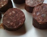 Foto del paso 1 de la receta Pochas, borrajas y butifarra negra